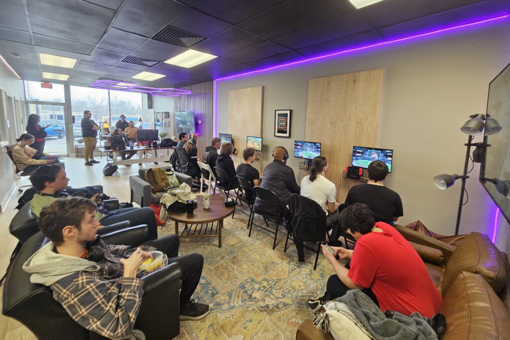 Odyssey Lounge Players compete at The Odyssey Esports' weekly tournament, Claim the Crown.